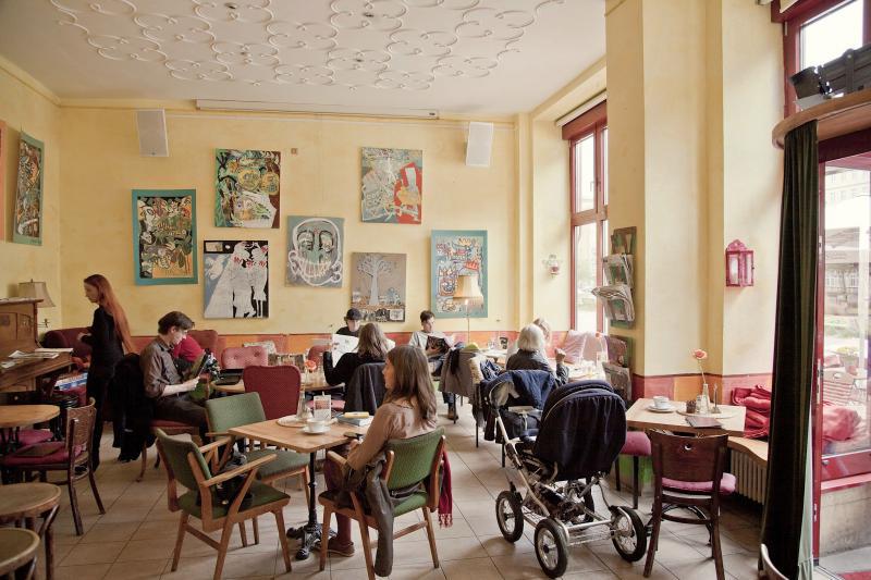 Foto: Café Tasso - Das andere Antiquariat