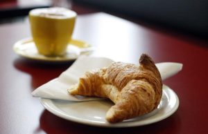 Frühstück im Café