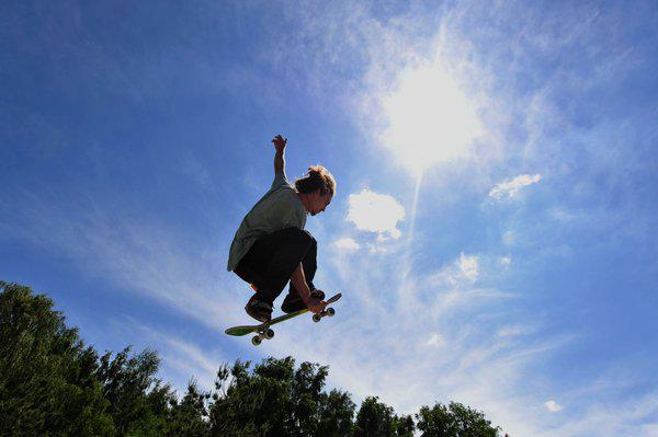 Foto: Ostereiersuche im Park am Gleisdreieck